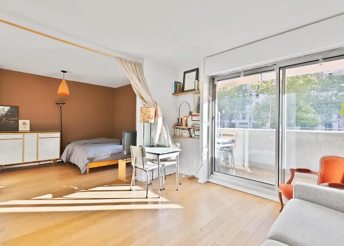Republique Jemmapes Free Netflix Apartament